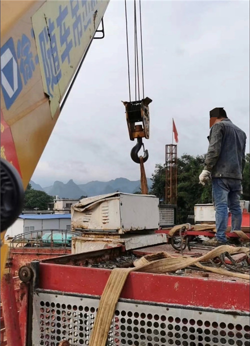 长沙县大件吊装搬运设备常用的施工手势信号解答